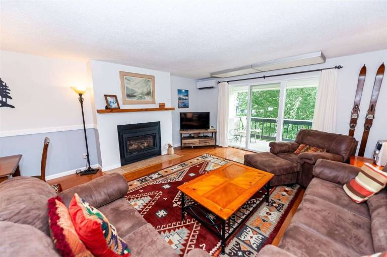 Condo Stowe