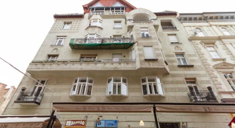 Rental apartment | Next to Great Market Hall | Pets are welcome — photo 5