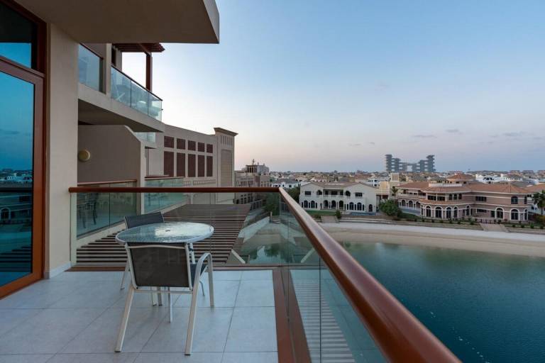 Vacation home with terrace | Near Palm Jumeirah — photo 4