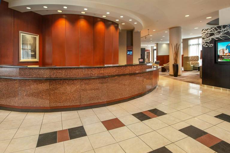 Courtyard by Marriott Dunn Loring Fairfax — photo 4