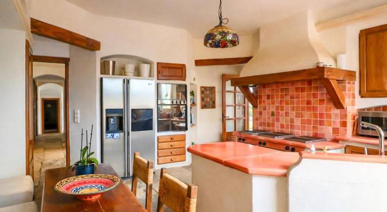 Spacious villa with yard, patio & private pool | Good for workation | Pet-friendly — photo 4
