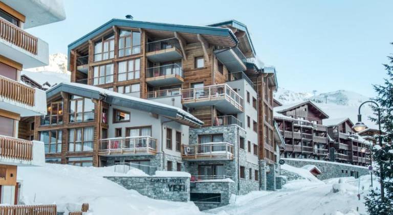 Serviced apartment with hot tub & sauna in Tignes