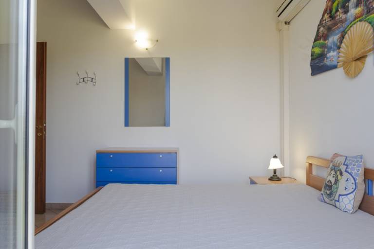 Child-friendly apartment with yard & private pool | Beach nearby | Dogs allowed — photo 5