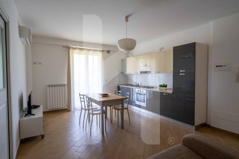 Rental apartment with 2 rooms for 6 persons — photo 3