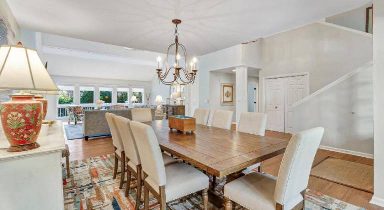 Charming vacation home with pool | Close to the beach | Perfect for remote work | Pet-friendly — photo 4