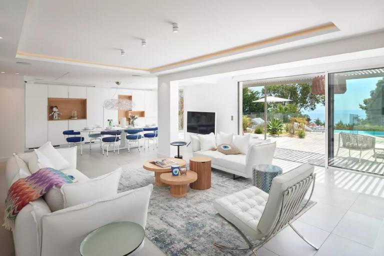 Big villa with pool | Suitable for remote work | Dogs allowed — photo 2