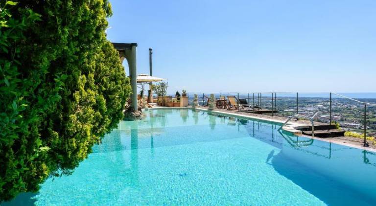 GOLDEN LUXE - Luxury Villa whit Amazing Sea Wiew Pool — photo 4
