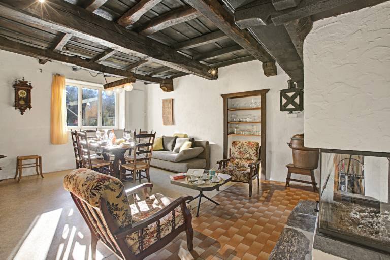 Apartment  Brusimpiano