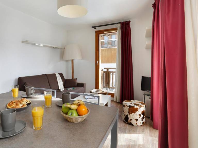 Beautiful rental apartment with patio | Next to the ski | Pets are welcome — photo 5