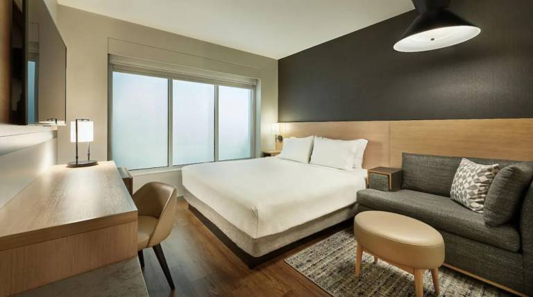 Hyatt House Mississauga Airport Corporate Center