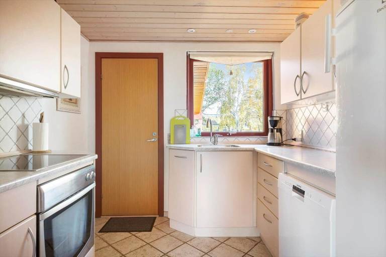 Fully equipped vacation home with garden & patio | Dogs allowed — photo 4
