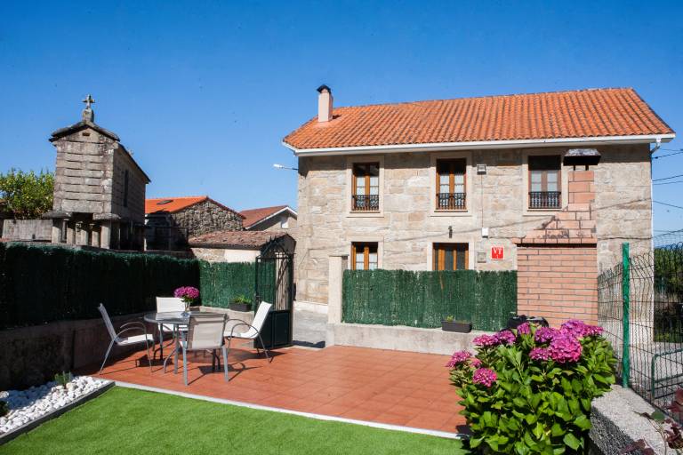  mit Hund in Carnota, Atlantikküste Spanien f&uuml;r max. 8 Personen am Atlantik