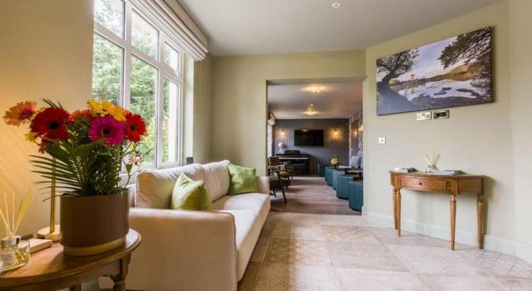 House with 11 rooms for 23 persons — photo 4