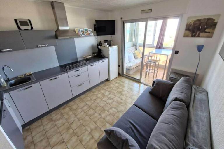 Apartment | Beach nearby | Pets are welcome — photo 5
