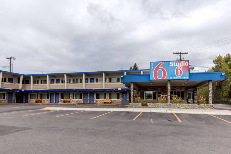 Motel 6 Missoula, MT - University in Missoula, MT
