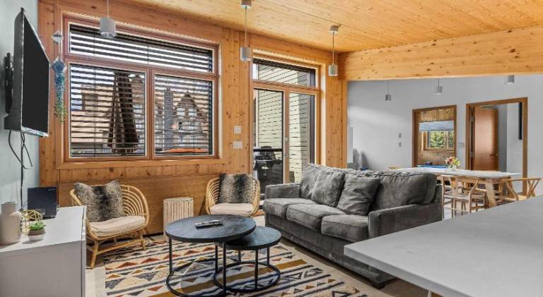 Vacation home with 2 rooms for 6 persons in Canmore, AB