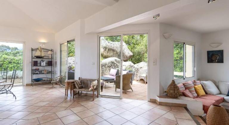 Pleasant vacation home with pool | Dogs allowed — photo 4