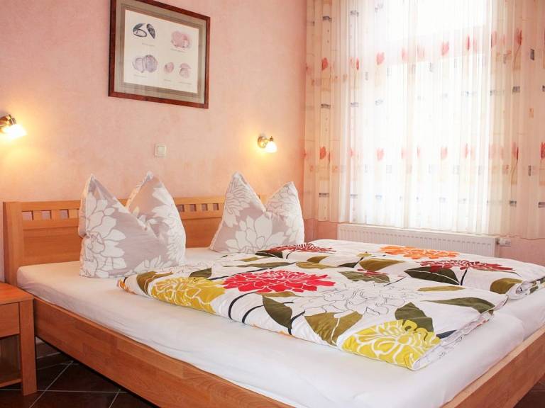 Villa Käthe WE 1: komfortable und sehr geschmackvoll eingerichtete 3-Zimmer-Fewo — photo 5