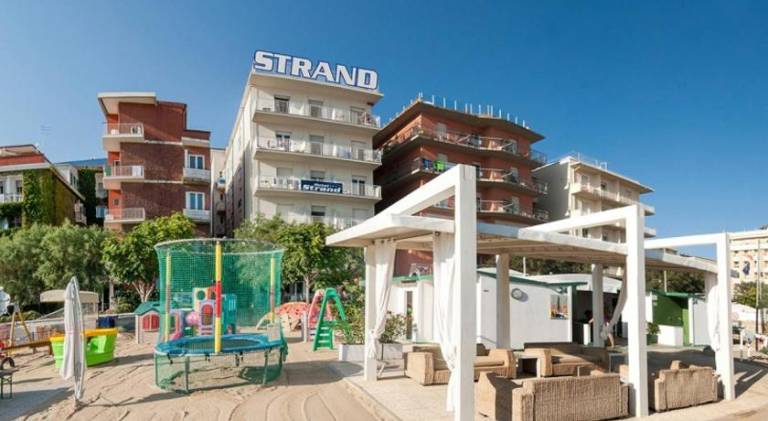 Strand Hotel in Cattolica