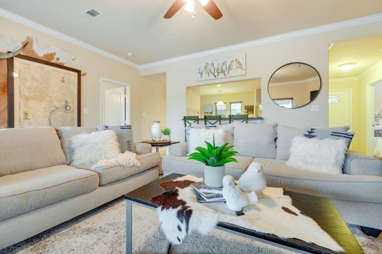 New Braunfels Home w/ Pool 2 Mi to Guadalupe River — photo 5