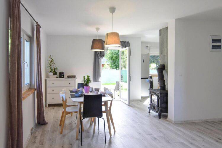 Family-oriented wonderful house with garden, patio & BBQ | Pets are welcome — photo 4