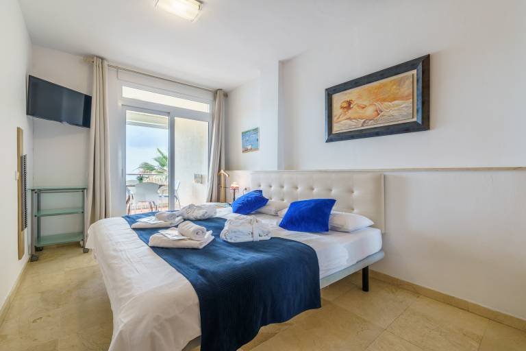 Holiday apartment with 1 room for 4 persons — photo 5