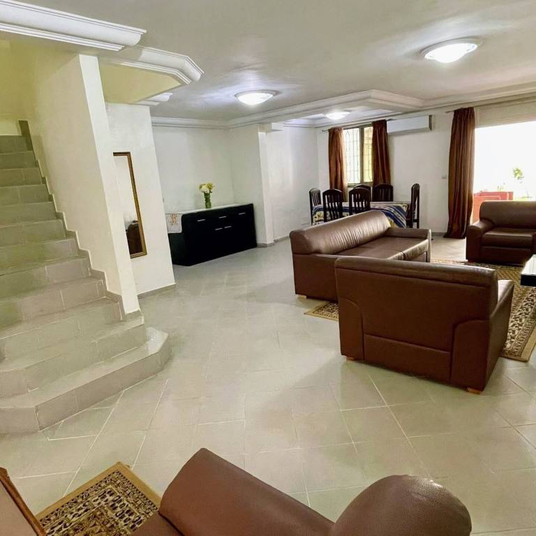 House  Angré