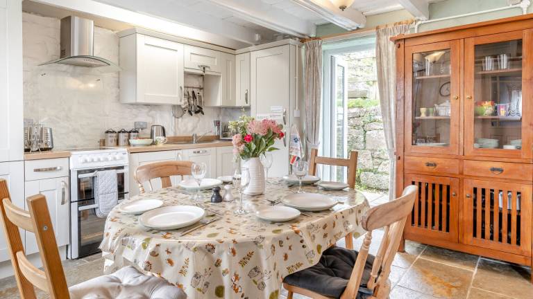 House  Llangennith