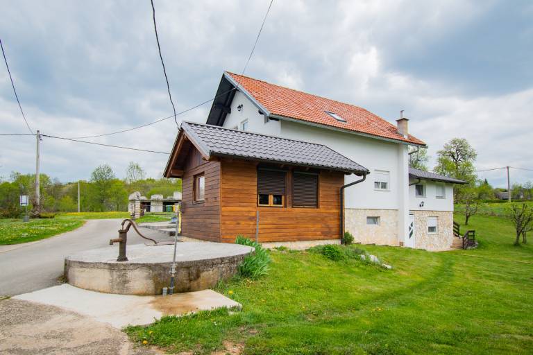 Apartman  Rakovica