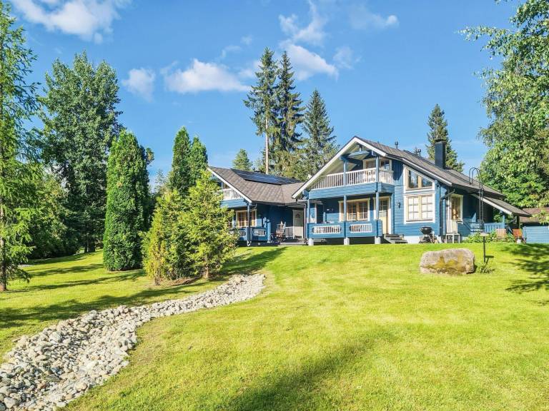 House with sauna & terrace | Nature view in Kuopio