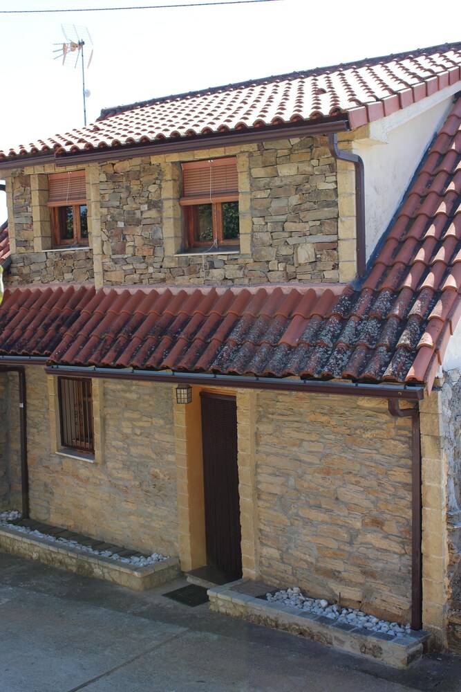 Casa Otero de Villadecanes