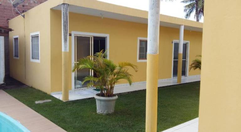 Lodge with pool, terrace & BBQ in São Miguel dos Milagres