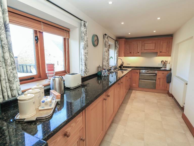 Cottage  Halford