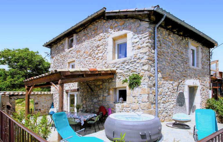 Maison de vacances  Meyras