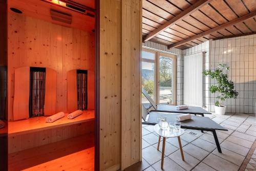 Holiday apartment with patio, pool & grill | Suitable for remote work | Dogs allowed — photo 5