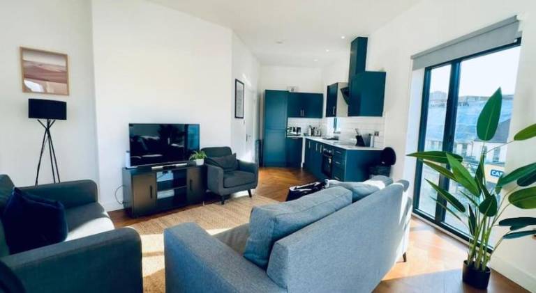 Rental apartment with 2 rooms for 6 persons — photo 2