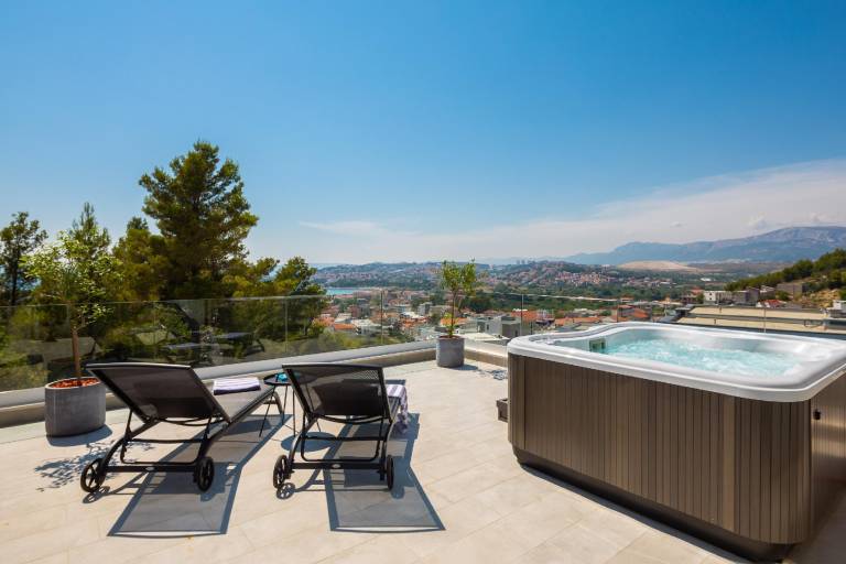 Beautiful villa with sauna, terrace & private pool | Dogs allowed — photo 2