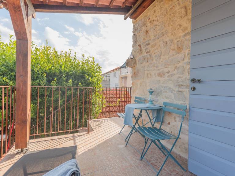 Vacation home with garden, BBQ & terrace — photo 5