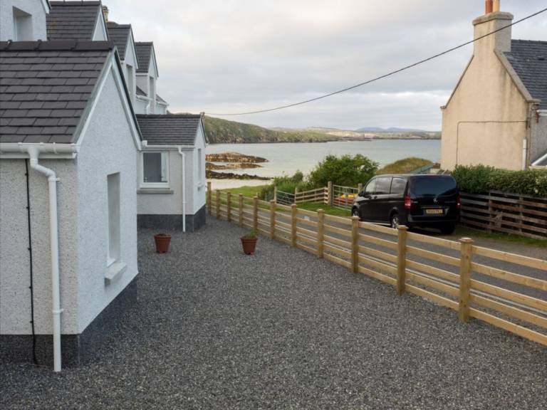 Cottage Bhaltos