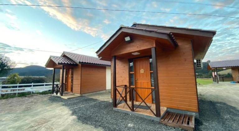 Lodge with yard in Urubici