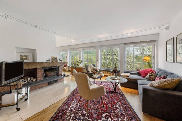 Apartment 'Auf Der Stadtmauer' with Private Terrace and Wi-Fi in Arnsberg