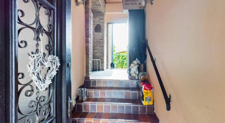 Rental apartment with garden & patio — photo 4