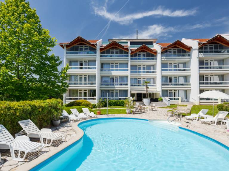Apartman  Örvényes