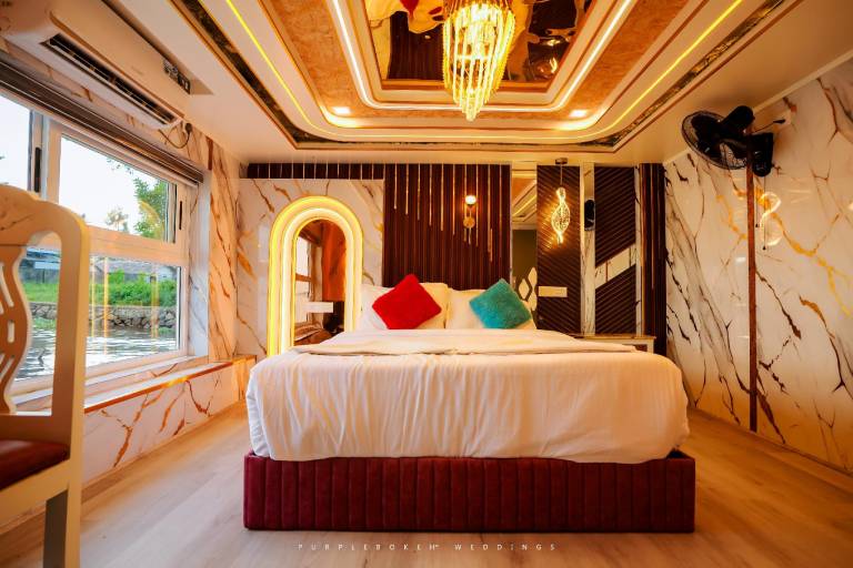 Sreekrishna Houseboat C/o Sreekrishna ayurveda Panchakarma Centre — photo 2