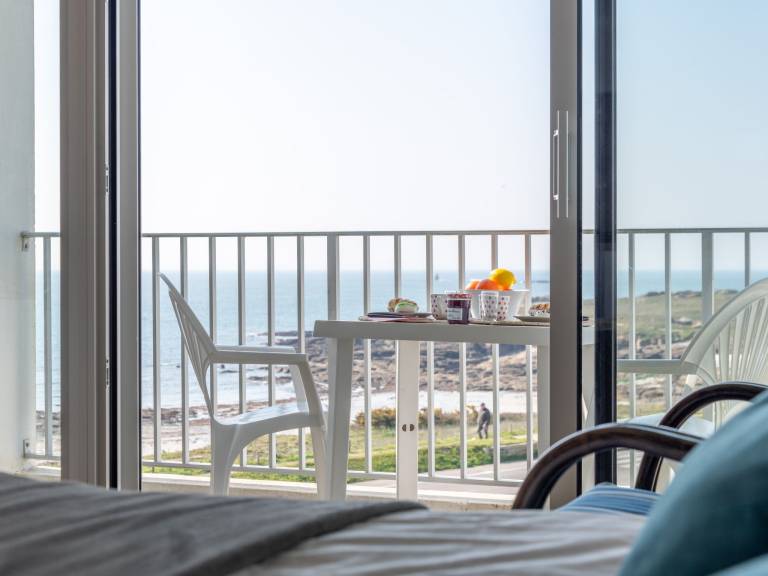Fully equipped holiday apartment with garden | Sea view | Next to the beach | Pets are welcome — photo 2