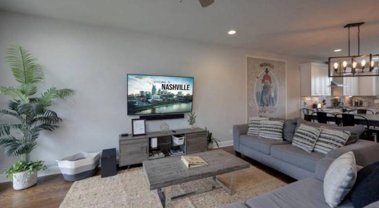 Vacation home | Suitable for remote work | Pet-friendly — photo 2