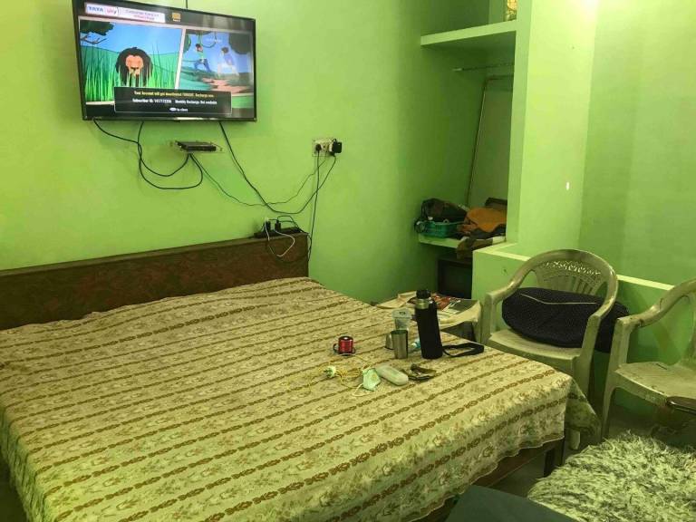 Villa with pool & yard | Suitable for remote work | Pets allowed — photo 2