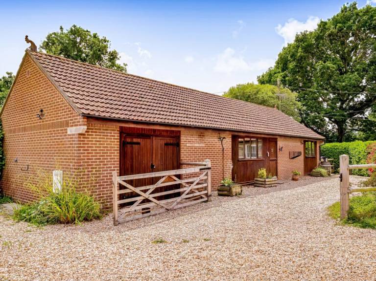 Fully equipped wonderful cottage with garden | Pets allowed in Wareham