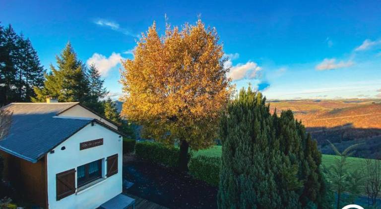 Vacation home with 2 rooms for 4 persons in Rodez
