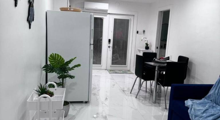 Rental apartment with pool — photo 4